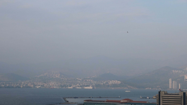 İzmir'de hava kalitesi 'hassas' seviyede