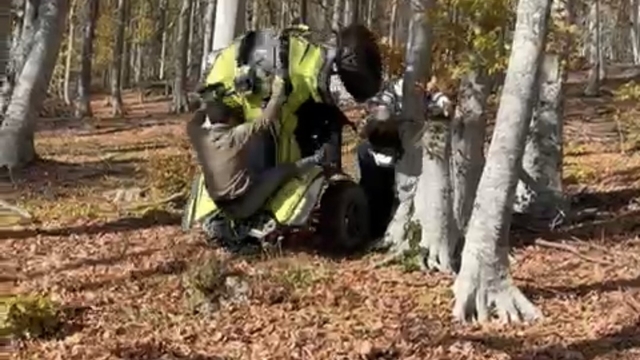 ATV ile takla attı