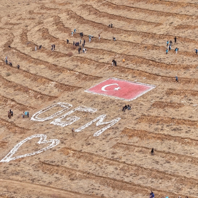 Başkan Büyükkılıç'tan yeşil vatan sevdasıyla geleceğe nefes: 35 bin fidan d...