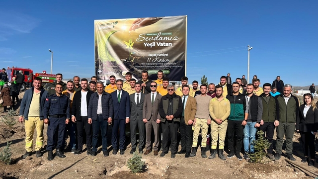 Çerkeş ilçesinde 11 Kasım Milli Ağaçlandırma Günü'nde fidan dikildi