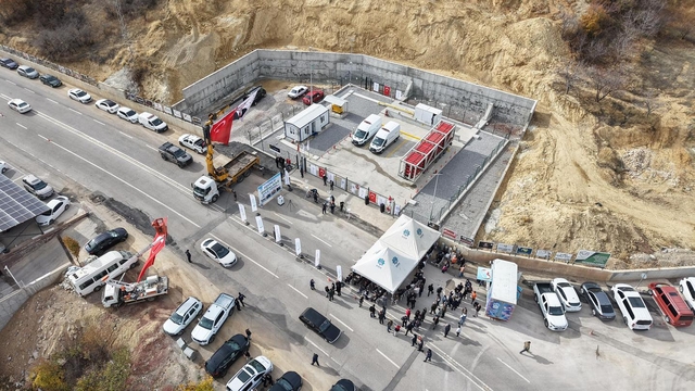 Beyşehir'in bazı mahalleleri doğal gaza kavuştu