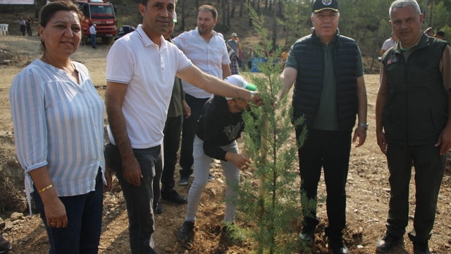 Adana, Mersin ve Hatay'ın ilçelerinde Milli Ağaçlandırma Günü'nde fidan dikildi