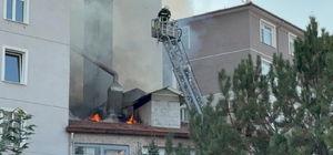 Ereğli'de iş hanının çatısında yangın paniği