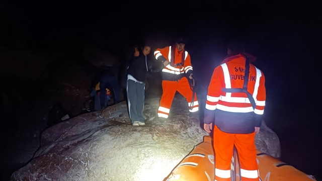 Fethiye'de 20'si çocuk 40 düzensiz göçmen yakalandı