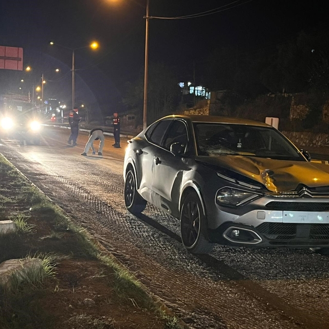 Yatağan'da otomobilin çarptığı çocuk yaralandı