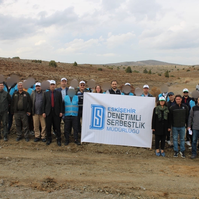 Eskişehir Denetimli Serbestlik Müdürlüğünden "Milli Ağaçlandırma Günü"ne de...