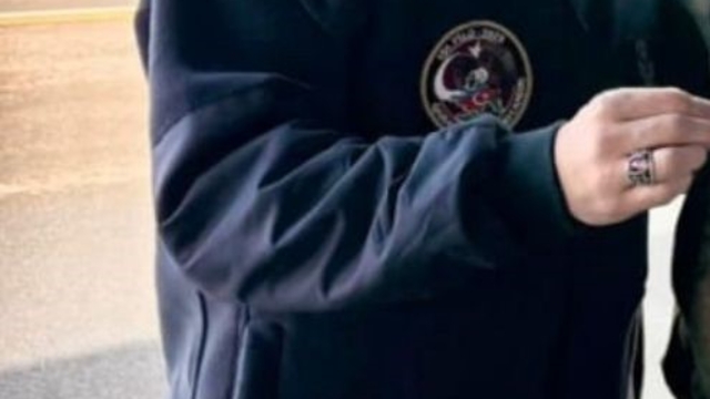 Bursa'ya şehit ateşi düştü
Acı haber aileye verildi, evine Türk bayrağı asıldı
Bursalı şehit Hava Pilot Binbaşı Serdar Uslu 4 ay sonra baba olacaktı