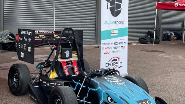 Uludağ Üniversitesi, ilk elektrikli formula aracını OTTOSEM Zirvesi'nde tanıtacak