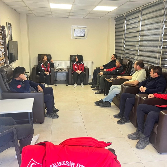 Balıkesir Büyükşehir Belediyesi'nden itfaiyecilere psikolojik destek