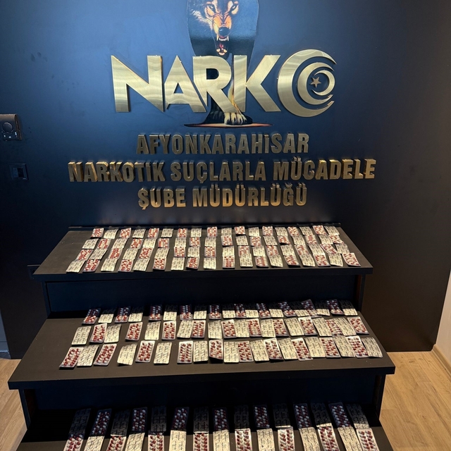 Uyuşturucu operasyonunda 2 kişi tutuklandı