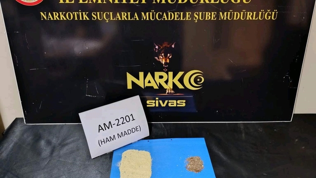 Sivas'ta uyuşturucu operasyonu: 3 kişi tutuklandı