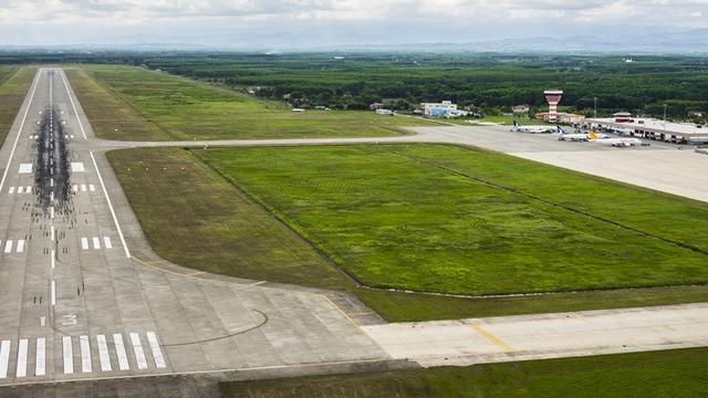 Samsun Çarşamba Havalimanı'nda 10 ayda 14 bin uçak, 1,3 milyon yolcu