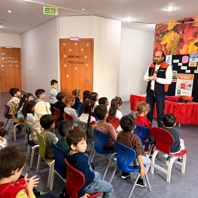Elazığ'da öğrencilere afet farkındalık eğitimi