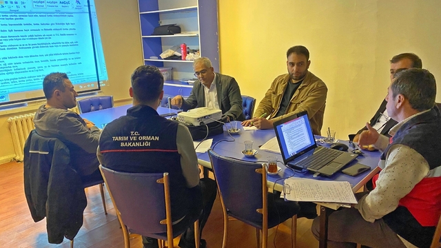 Emet'te "Süt kalitesi ve hijyen" konulu eğitim