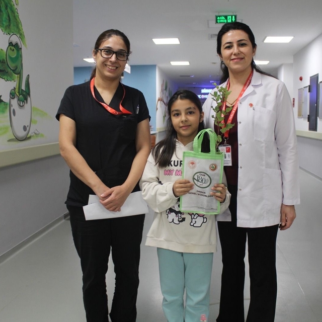 Osmaniye'de tedavi gören çocuklara "Her Çocuk Bir Fidandır" etkinliği
