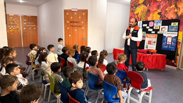 Elazığ'da öğrencilere afet farkındalık eğitimi