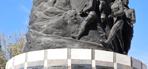 Antalya Şehitleri Anıtı restore edildi