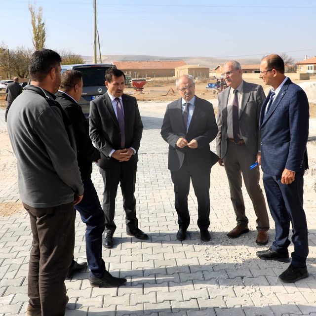 Başkan Kılca: "2025 sonuna kadar 245 bin metrekare parke ve 80 bin metretül...