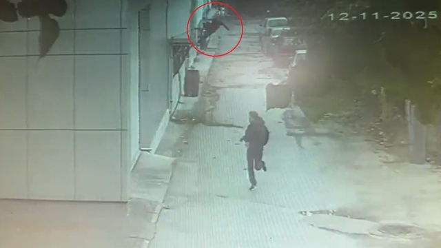 2'nci kattaki evinin balkonundan düşüp ağır yaralandı (2)