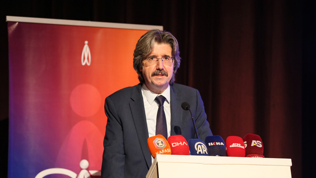 Bursa'da "Sürdürülebilirlik ve İnsan Zirvesi" başladı