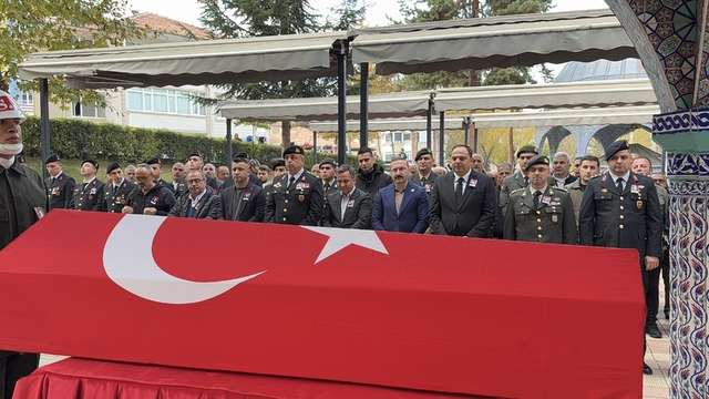 Kıbrıs Gazisi memleketinde son yolculuğuna uğurlandı