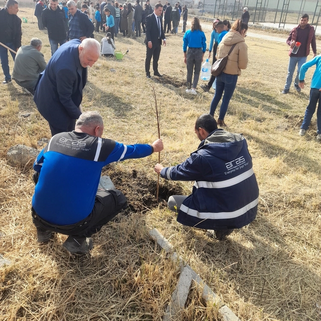 Aras EDAŞ, Milli Ağaçlandırma Günü'nde geleceğe nefes oldu