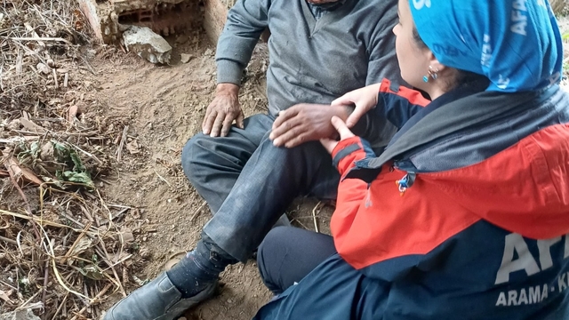 İzmir'de kaybolan Alzheimer hastası yaşlı adam bulundu