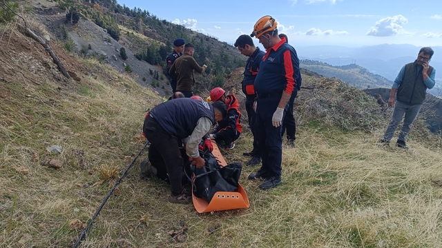 Muğla'da av sırasında kaybolan emekli öğretmen ölü bulundu