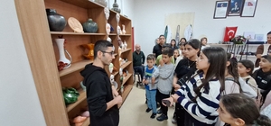 Kursiyer öğrencilerden engelli bireylere ziyaret