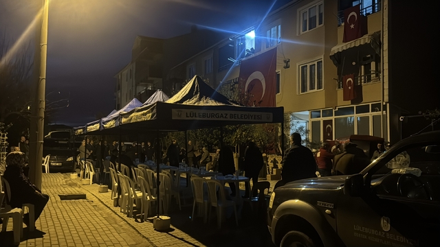 Kırklareli'nde şehit Berkay Karaca'nın ailesi taziyeleri kabul etti