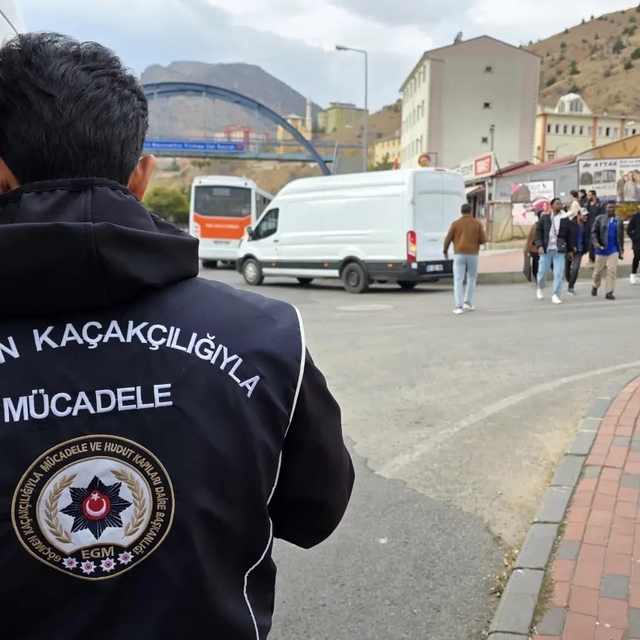 Gümüşhane'de düzensiz göçle mücadele denetimleri sıkılaştırıldı