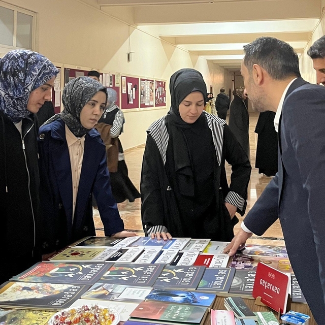 Müftülükten gençlere destek