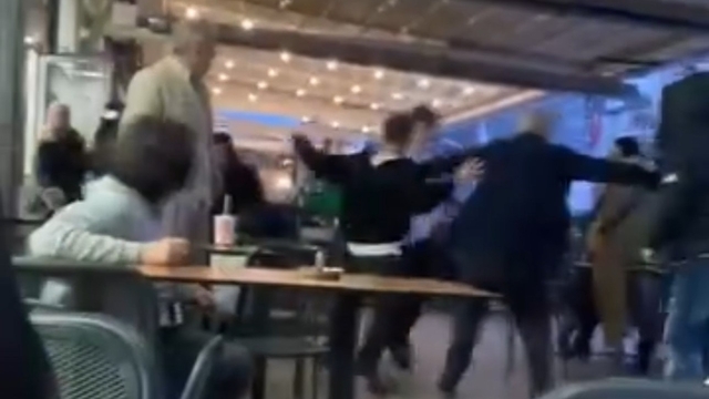 Bursa'da gençlerin meydan muhaberesi kamerada