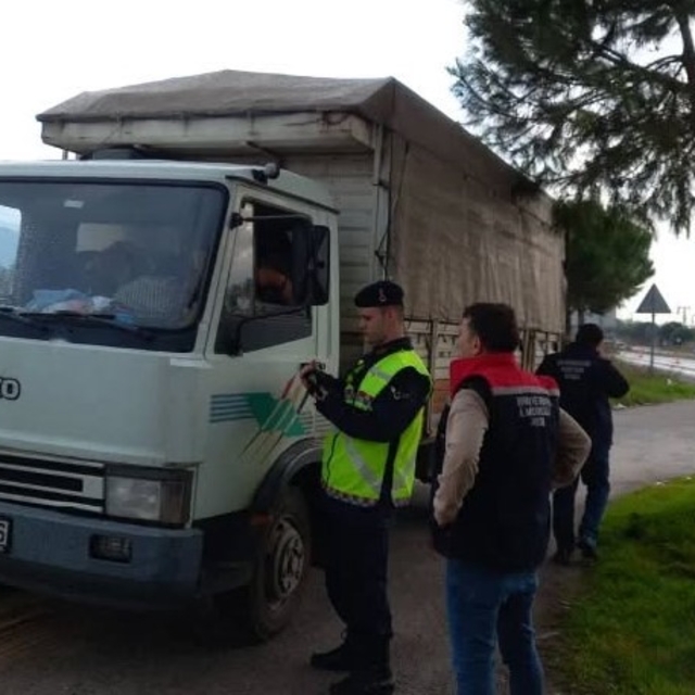 Aydın'da hayvan hastalıklarına karşı yol kontrolleri sürüyor