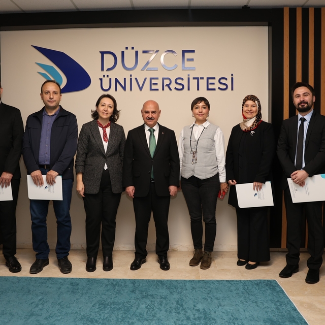 Akademik başarı belgeleri verildi