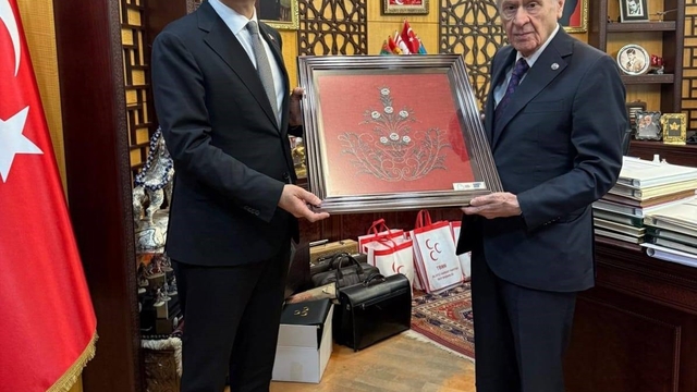 Ahmet Akın Kuvayımilliye ruhunu Ankara'ya taşıdı
Akın; "Şehrimizin menfaati her şeyin üzerindedir."