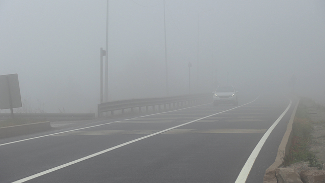 Bolu Dağı'nda sis etkili oldu