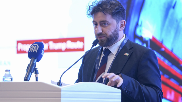 "Türkiye-Birleşik Krallık Demir Yolu Forumu" Ankara'da gerçekleştirildi