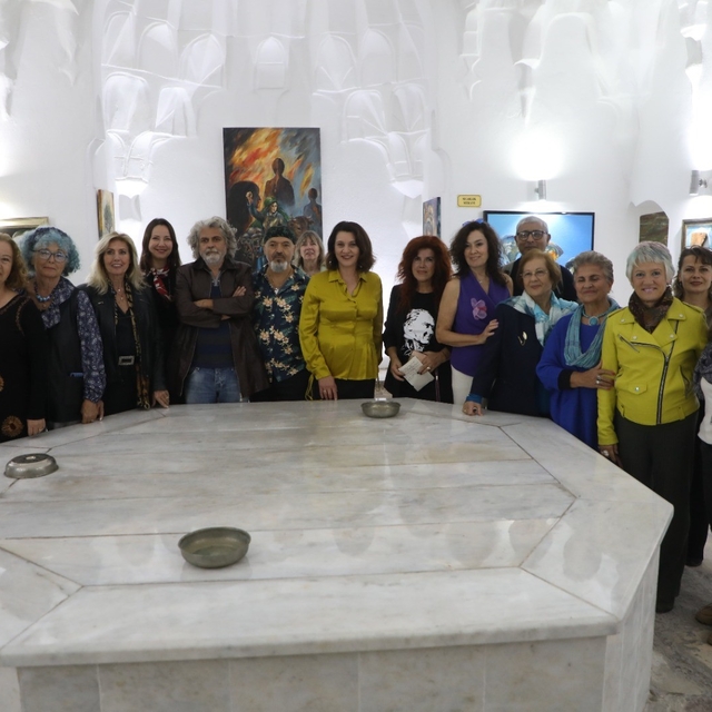 Uluslararası Ekim Geçidi Muğla'da sanatseverlerle buluştu