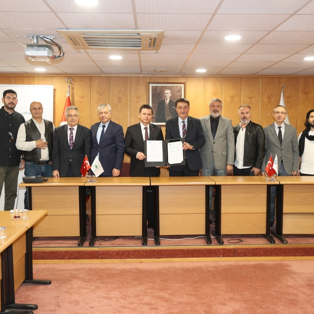 BUÜ ve Osmangazi Belediyesi "Karagöz"ü uluslararası platforma taşıyacak