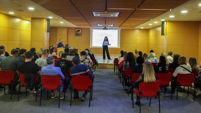 Büyükşehir'de personele "Aile İçi İletişim" eğitimi