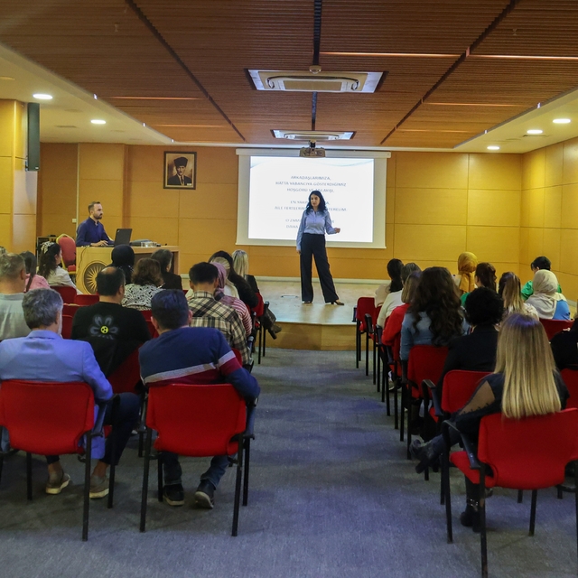 Büyükşehir'de personele "Aile İçi İletişim" eğitimi