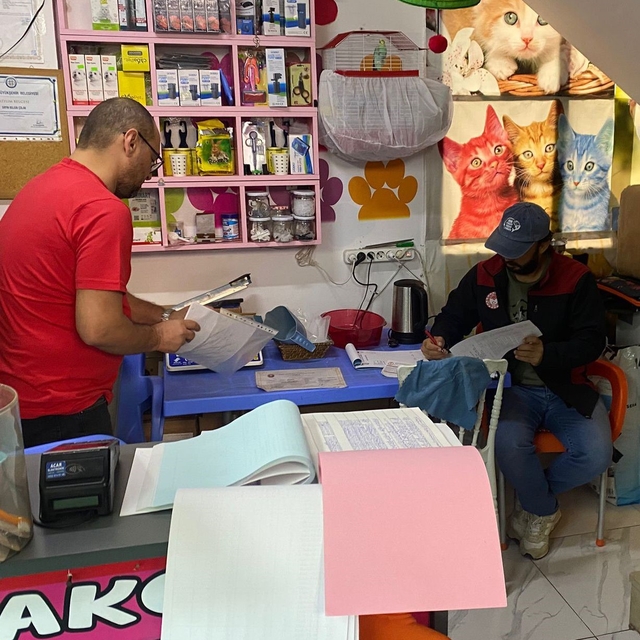 Ortaca'da ev ve süs hayvanı satış yerlerinden denetim