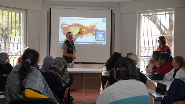 Atakum'da afet bilinçlendirme eğitimleri