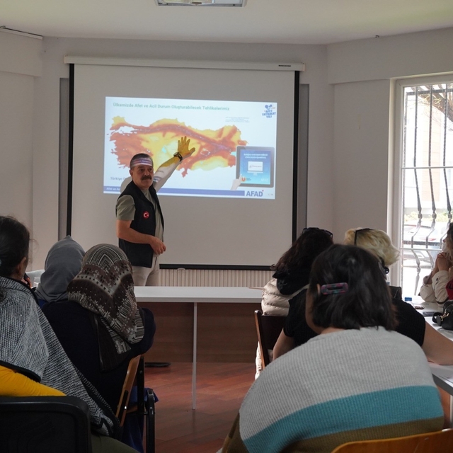 Atakum'da afet bilinçlendirme eğitimleri