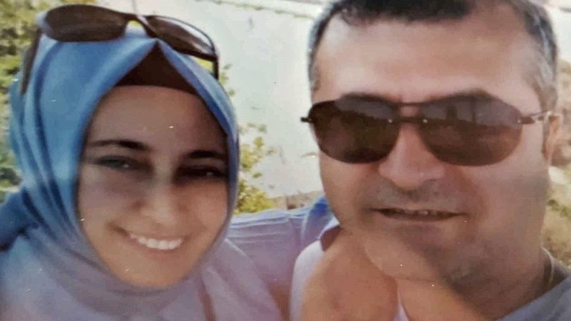 Antalya'da polis memurunun öldürdüğü eşi ve 2 çocuğunun cenazeleri alındı (2)