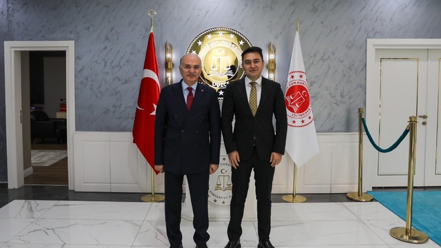 Başkan Özlü, Başsavcı Emre ile bir araya geldi