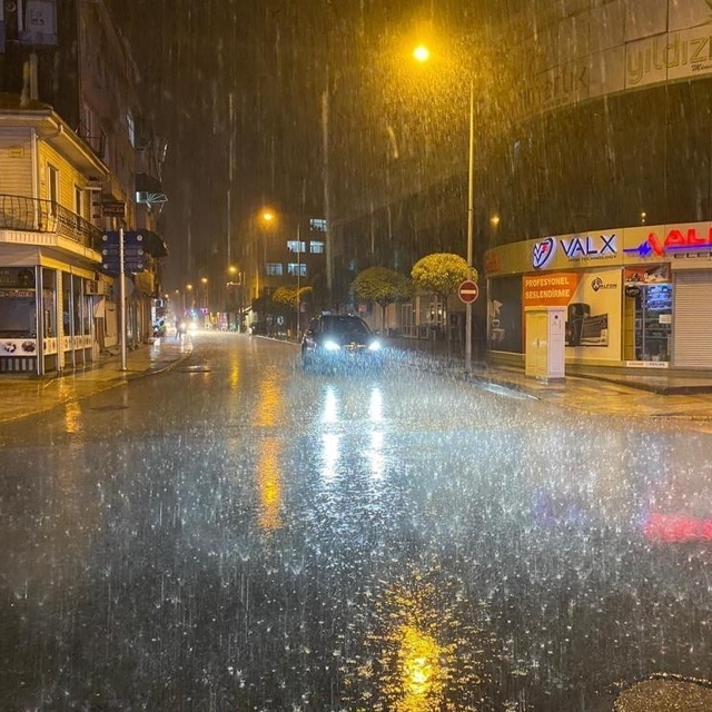 En çok yağış düşen 3'üncü şehir Düzce oldu