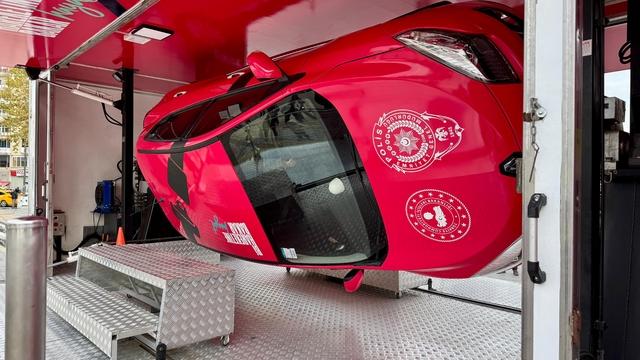 Kırşehir'de vatandaşlara simülasyon aracıyla emniyet kemerinin önemi anlatıldı