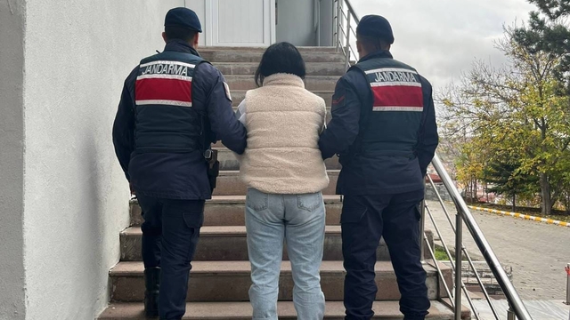 Samsun'da hakkında kesinleşmiş hapis cezası bulunan firari yakalandı